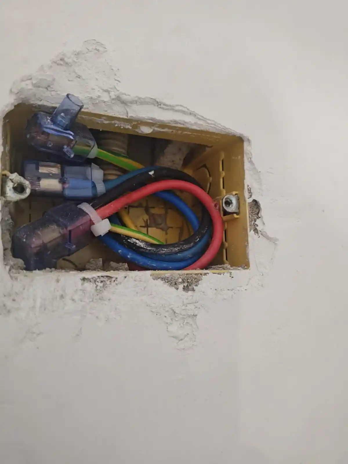 Riparazione quadro elettrico Milano